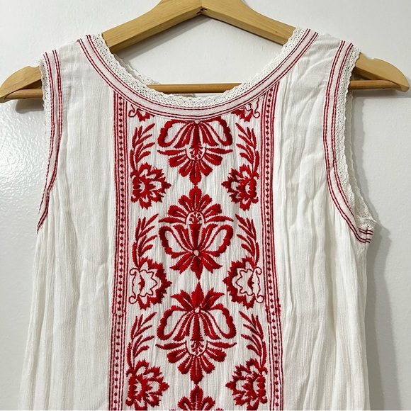 Revolve Tularosa S Kirsten White Embroidered Cotton Cottagecore Boho Midi Dress - Picture 4 of 11
